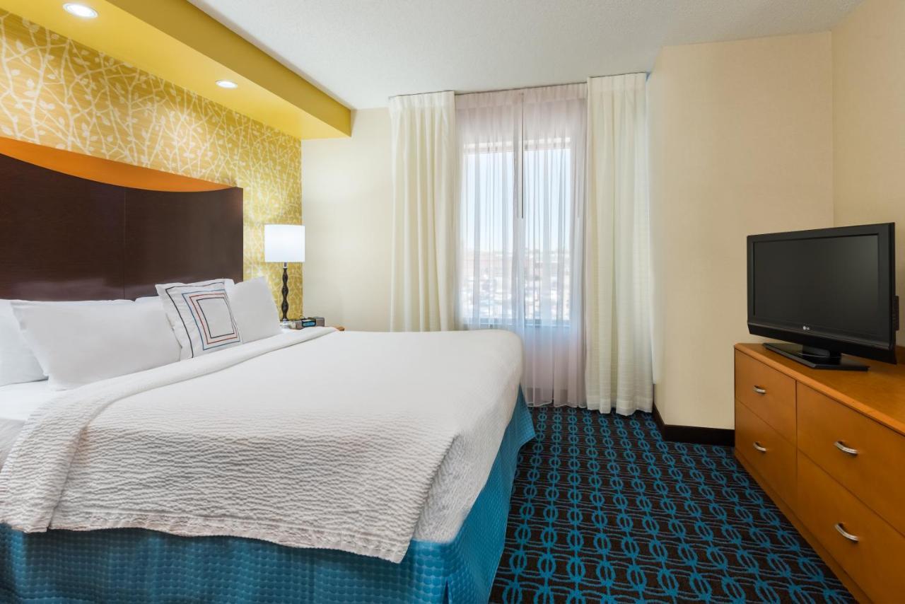 צ'יקטווואגה Fairfield Inn & Suites - Buffalo Airport מראה חיצוני תמונה
