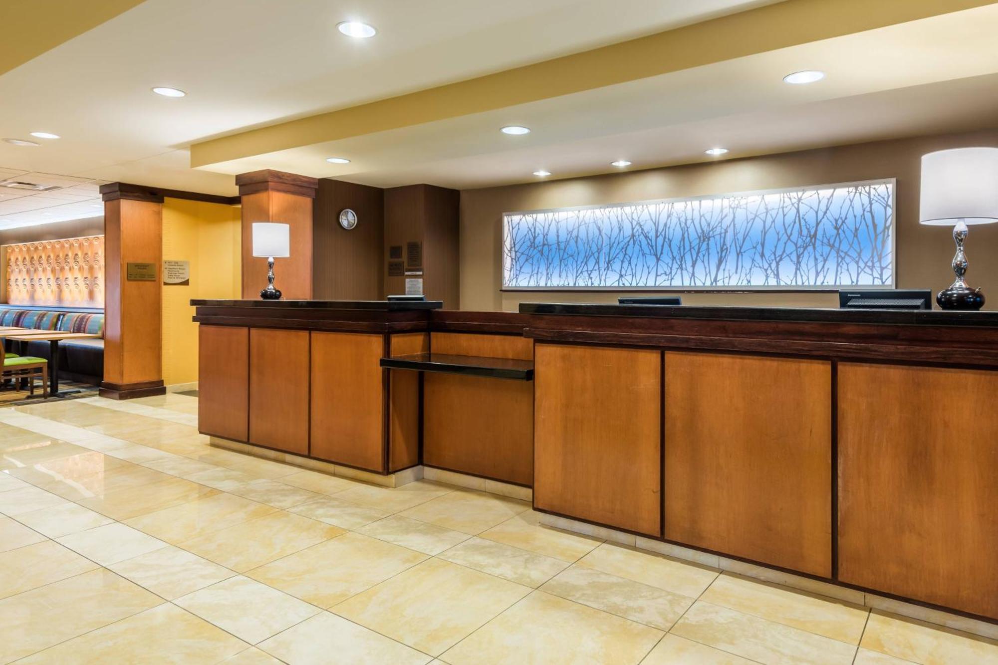 צ'יקטווואגה Fairfield Inn & Suites - Buffalo Airport מראה חיצוני תמונה