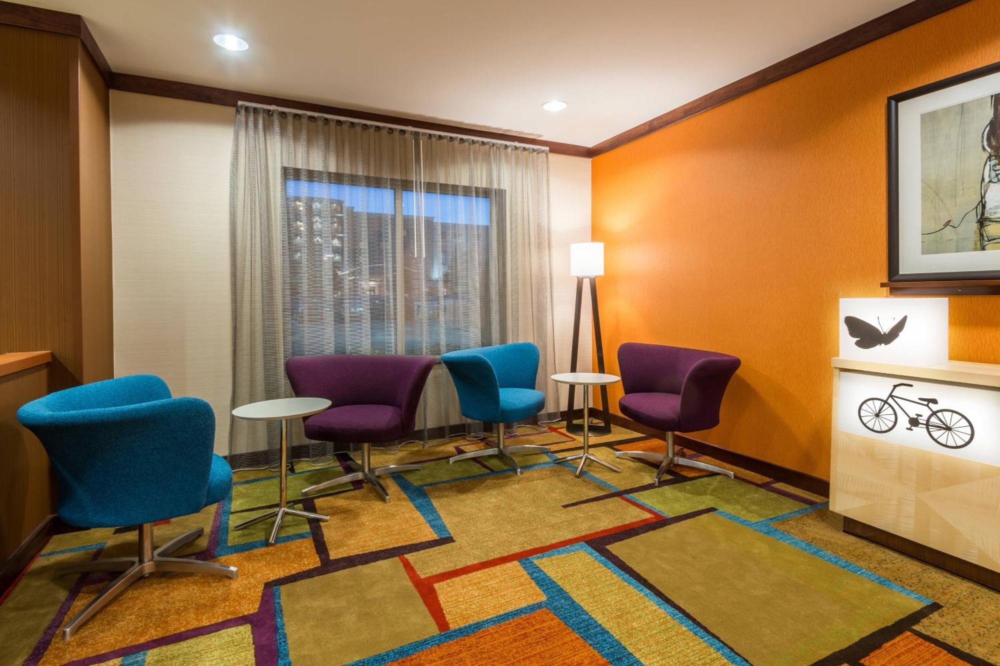 צ'יקטווואגה Fairfield Inn & Suites - Buffalo Airport מראה חיצוני תמונה